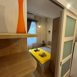 New Barnaba Close To Апартаменты