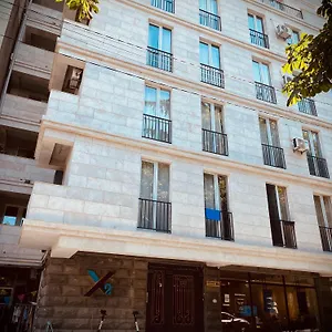 Central Apartment Апартаменты